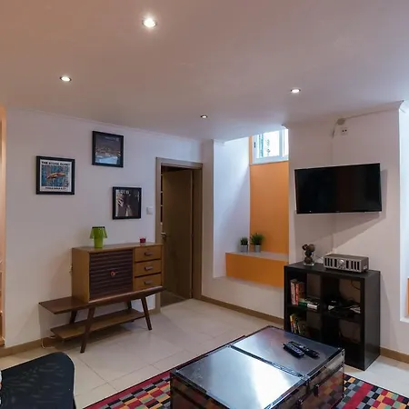 Apartman Feels Like - Bica Music